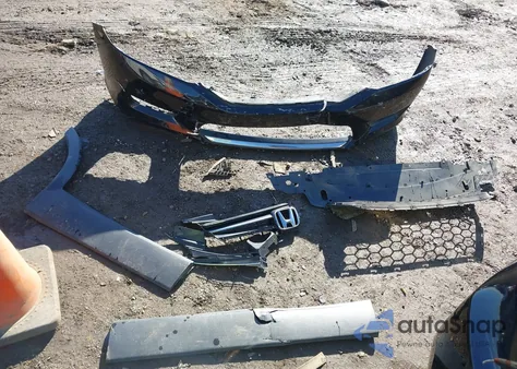 2015 Honda Accord Lx z USA, uszkodzony, nr VIN 1HGCR2F37FA267513